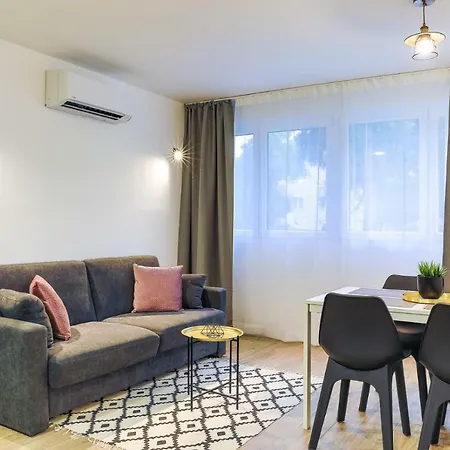 Onesta Apartmán Split